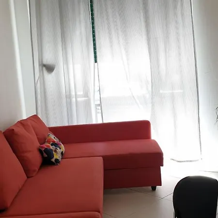 Smart Station Apartman *