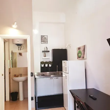 Smart Station Apartman *