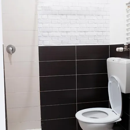 Smart Station Apartman